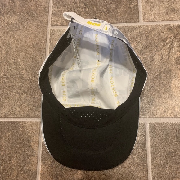 Nike Aerobill Tailwind Boston Running Hat - Picture 7 of 7